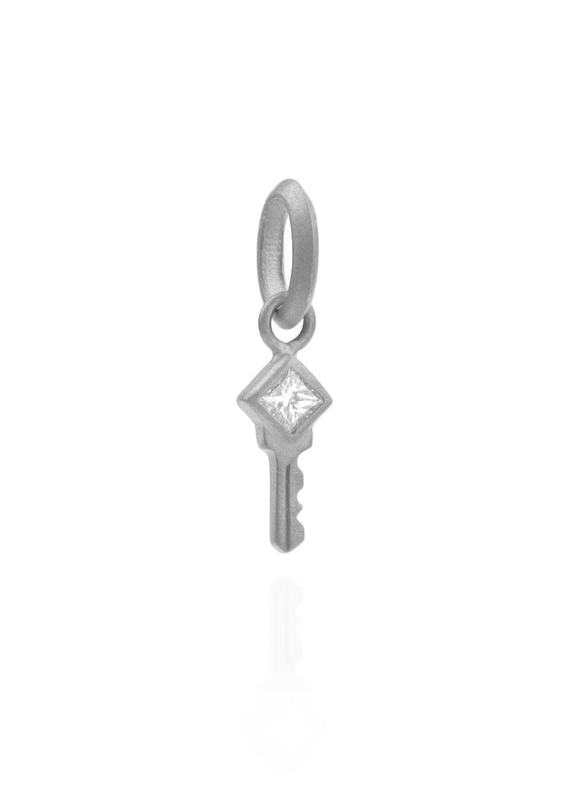 Princess Key Emblem - Meili Fine Jewelry